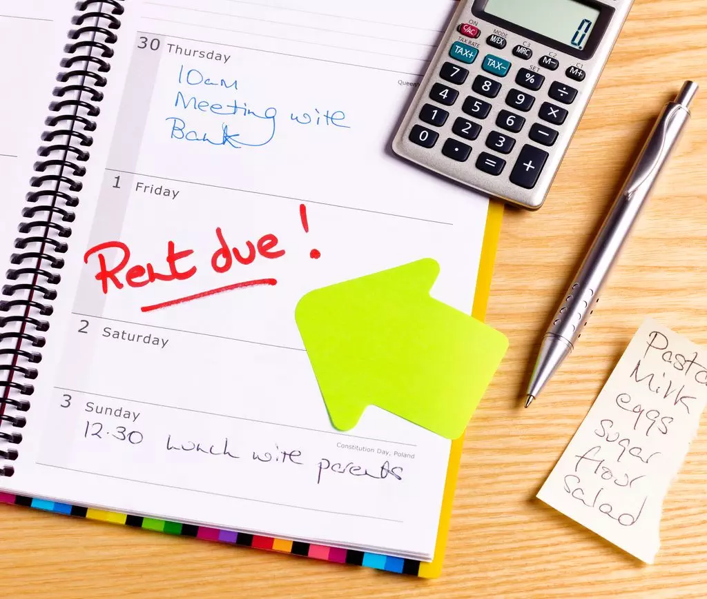 Lifestyle Rent due deadline in diary