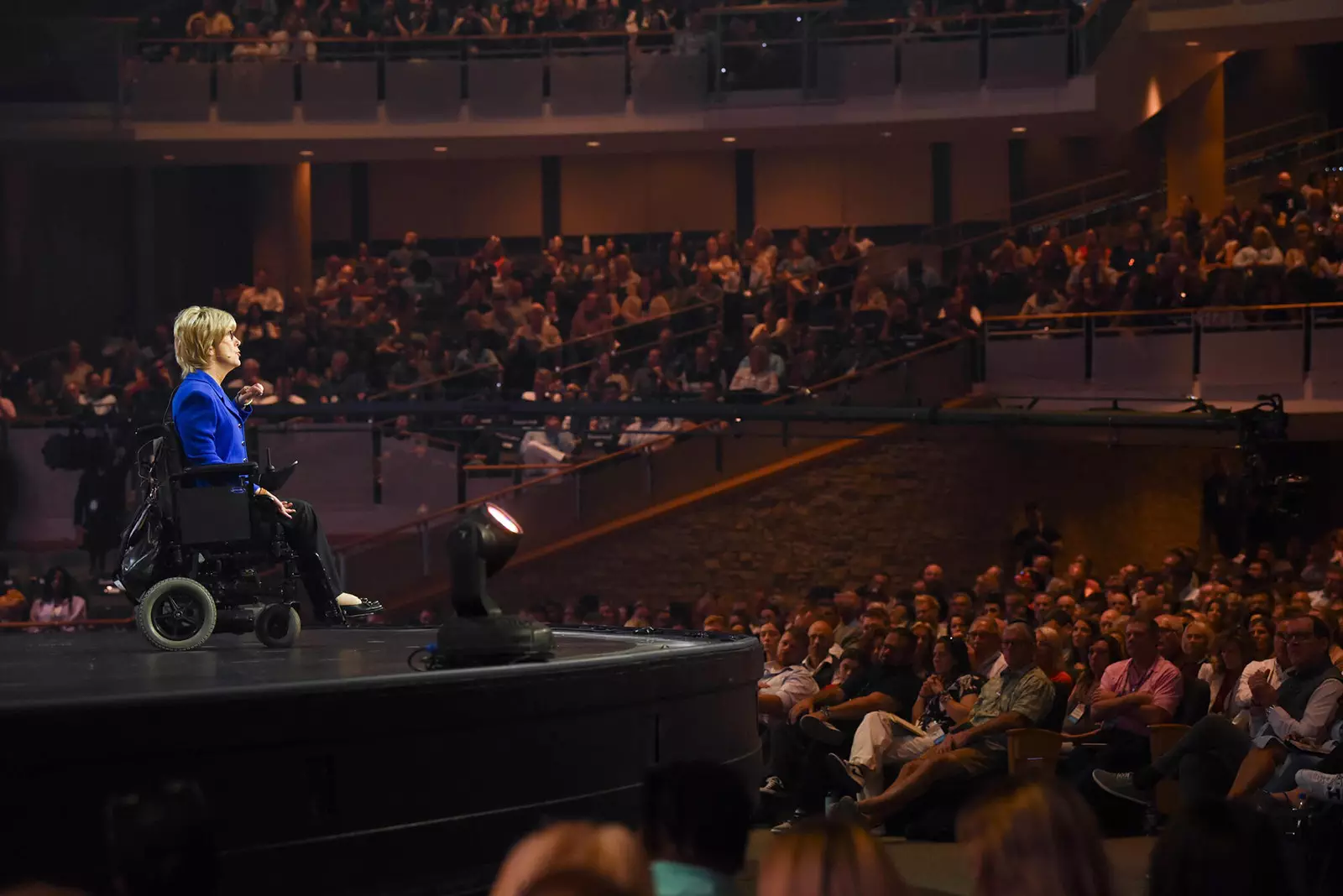 Top Stories Tamfitronics Joni Eareckson Tada addresses the Global Leadership Summit at Willow Creek Community Church on Aug. 9, 2024, in in South Barrington, Illinois. (Photo © Joni and Friends)