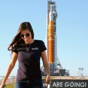 Meet the Ladies americans Launching, Recovering Artemis Missions