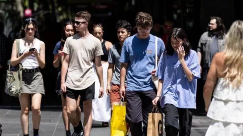 Youthful folks bearing the brunt of charge-of-living rigidity, CommBank charge-of-living file finds