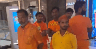 Uproar After Ranchi Mall Denies Entry To Barefoot Kanwar Yatris | VIDEO | Republic World