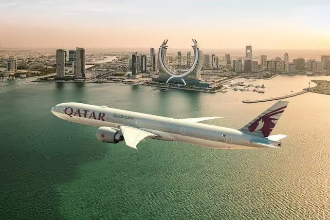 Qatar Airways Launches World’s First Boeing 777 with Starlink, Offering Free High-Speed In-Flight Internet