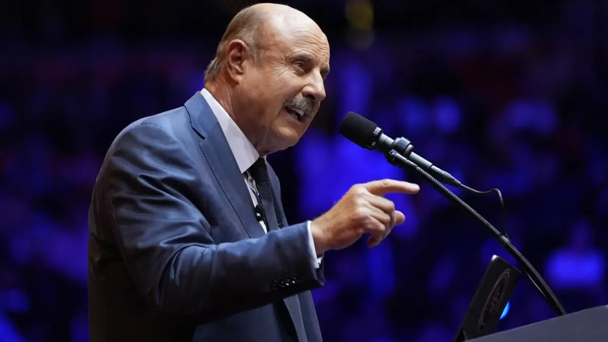 INSIDE MEDIA: How Dr. Phil was the most bizarre twist in the U.S. election AND when will the ABC apologise to the staff at 7NEWS Spotlight